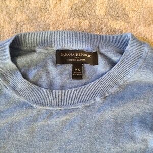 Banana Republic Light Blue Crewneck Sweater